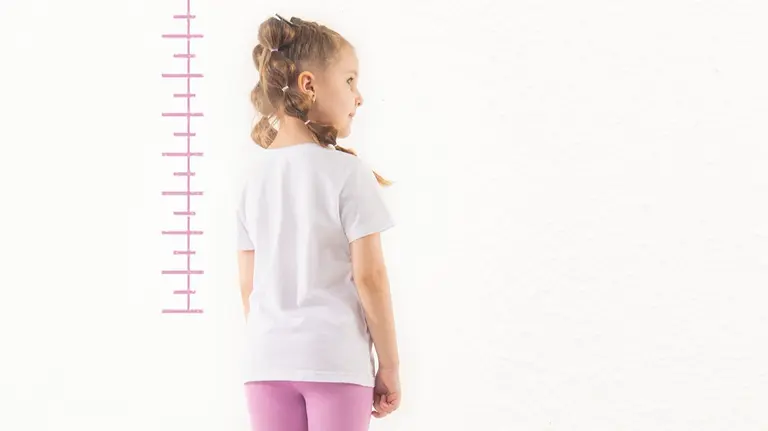 El estirón: cuándo llega, fases y cuánto se crece.