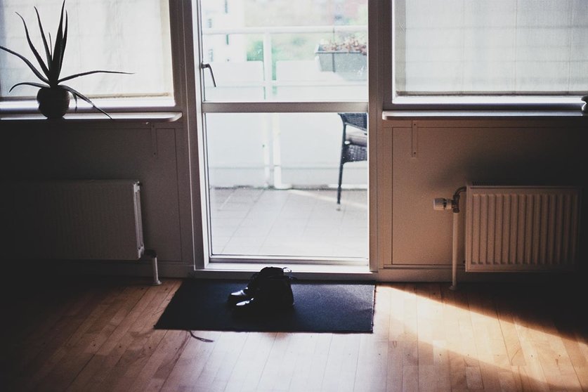 6 trucos para calentar tu casa sin gastar en calefacción en invierno. Foto Unsplash.