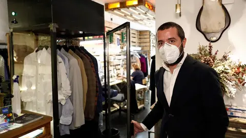 5637bafe0af4ce56e1cff2a2873f6f84a3bf749ew