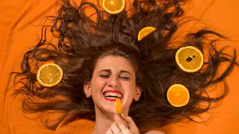 Presumir de pelazo es posible: 3 mascarillas de pelo sencillas al rescate. Foto Flickr: Lucía Camba