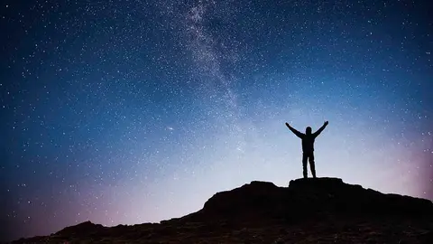 Vacaciones en el pueblo: Consejos para disfrutar de un verano diferente. Foto freepik.