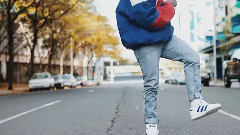 Adidas Black Friday 2020: Descuentos exclusivos para ropa y calzado. Foto Unsplash.