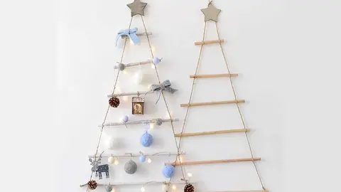 5 árboles de Navidad de madera originales con los que decorar tu casa. Foto Amazon.