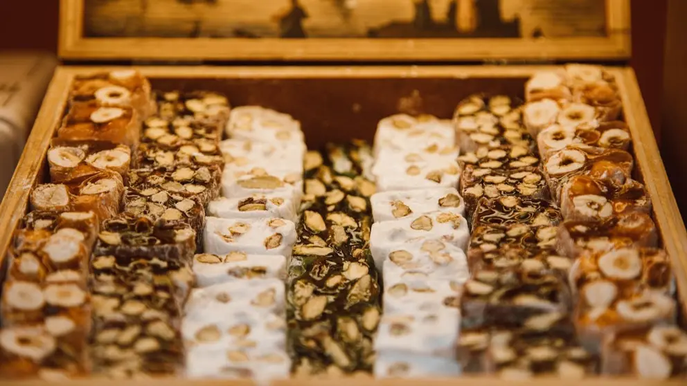 &iquest;Qu&eacute; tipos de turrones existen? Cu&aacute;les son los que m&aacute;s triunfan en Navidad.