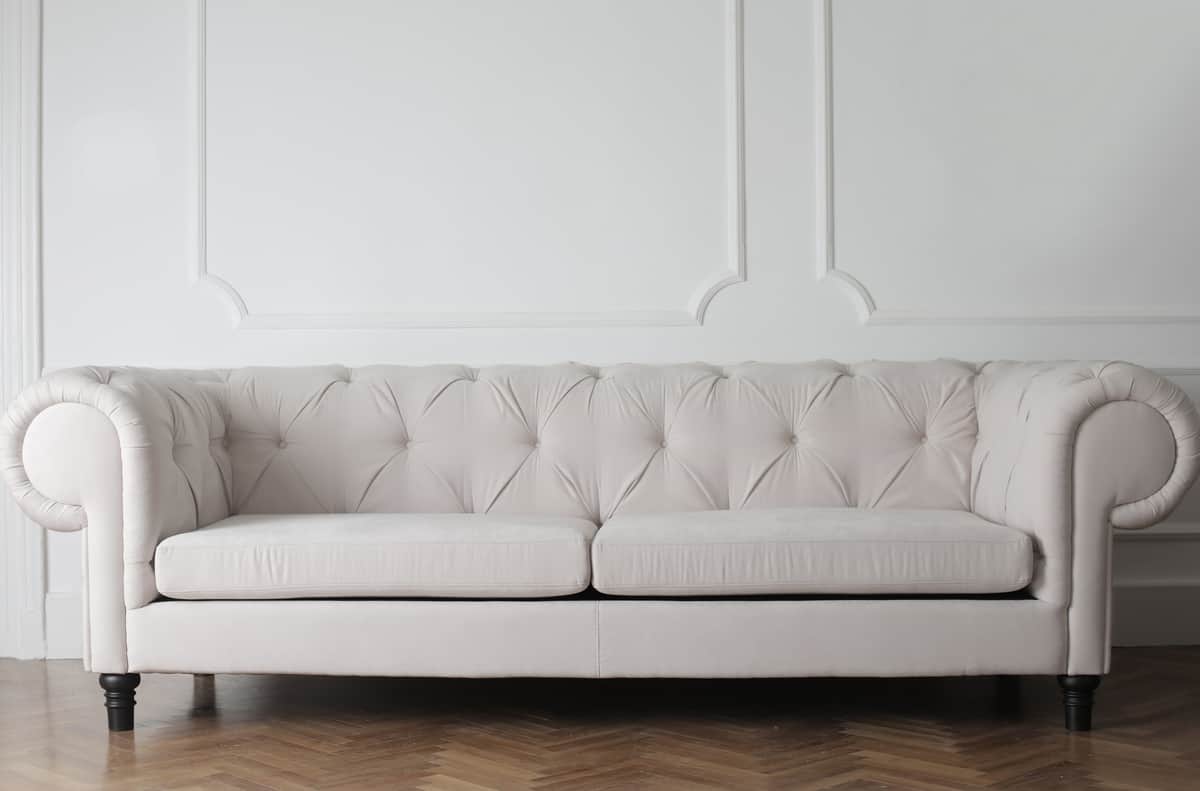 Sigues estos pasos a la hora de limpiar tu sofá de tela?