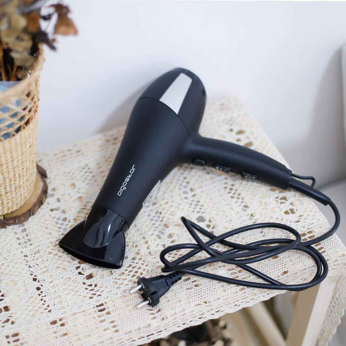 secador pelo iónico aigostar