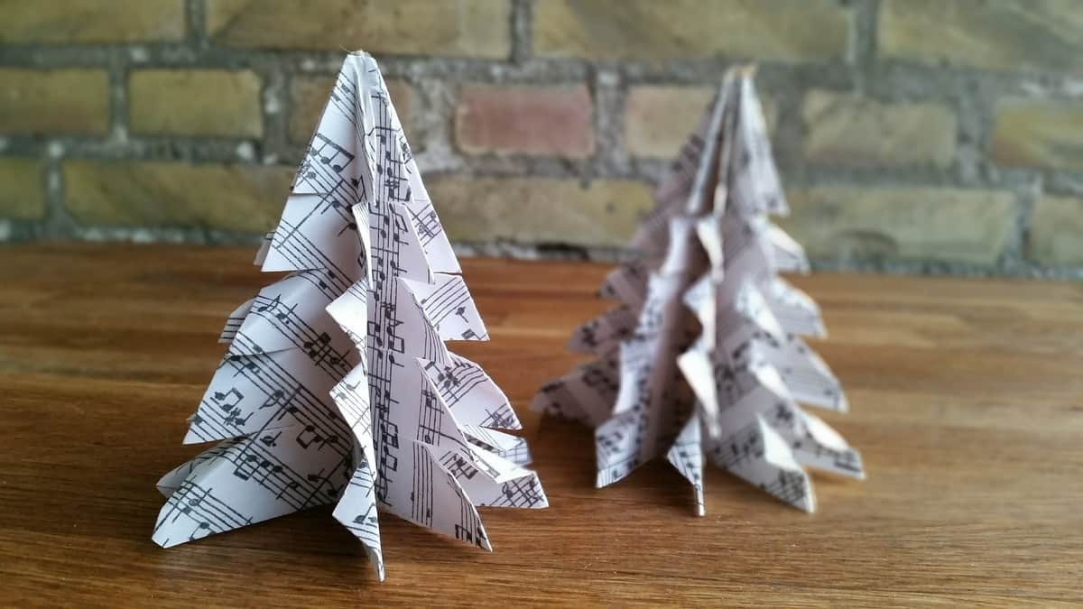 Adornos de Navidad caseros fáciles: origami