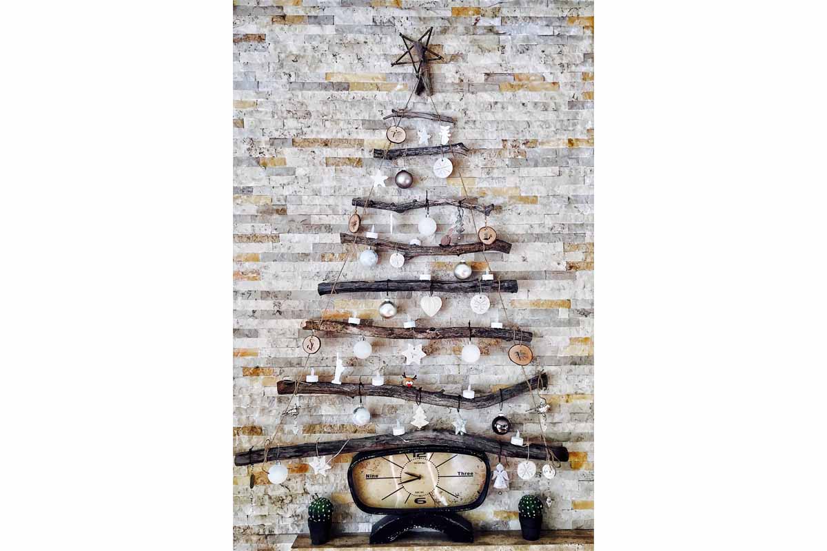 árbol de navidad de madera ramas