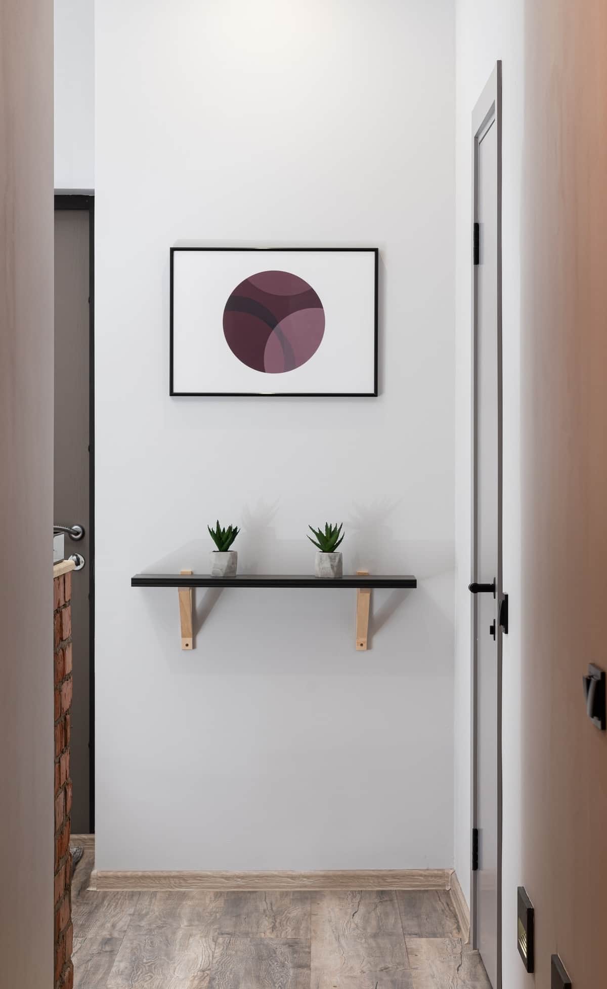 Decorar pasillos largos y estrechos Foto: Pexels